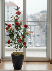 plante artificielle de roses rouges