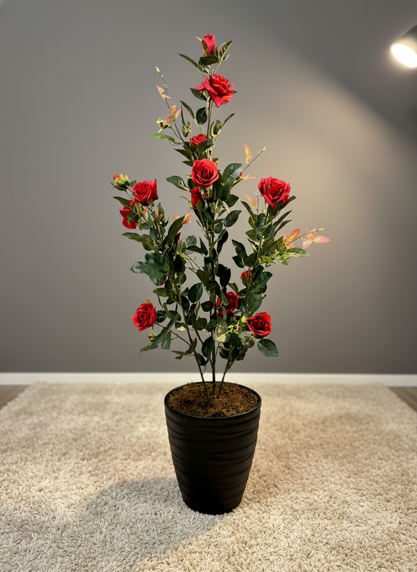 plante artificielle de roses rouges