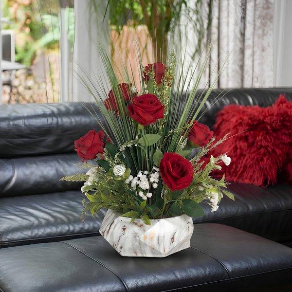 Roses Rouges Réalistes – Vase Porcelaine Marbre 55 cm